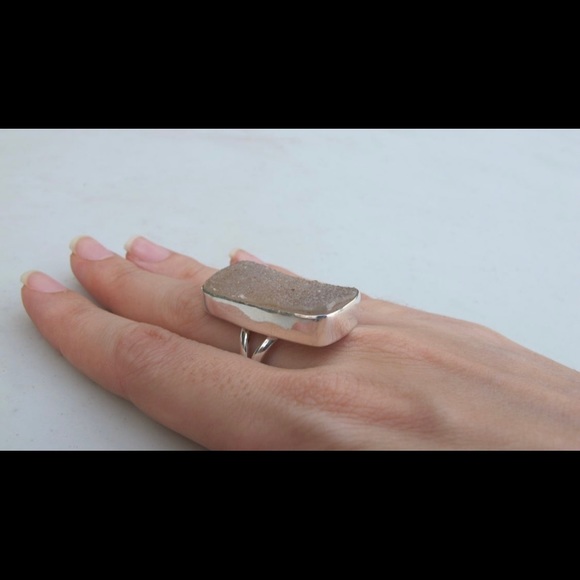 AMAZING HANDMADE SILVER DRUZY AGATE RING - Picture 4 of 5